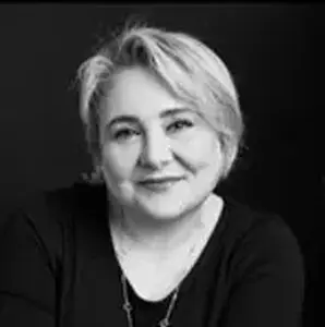 Dr Ferial Fanian